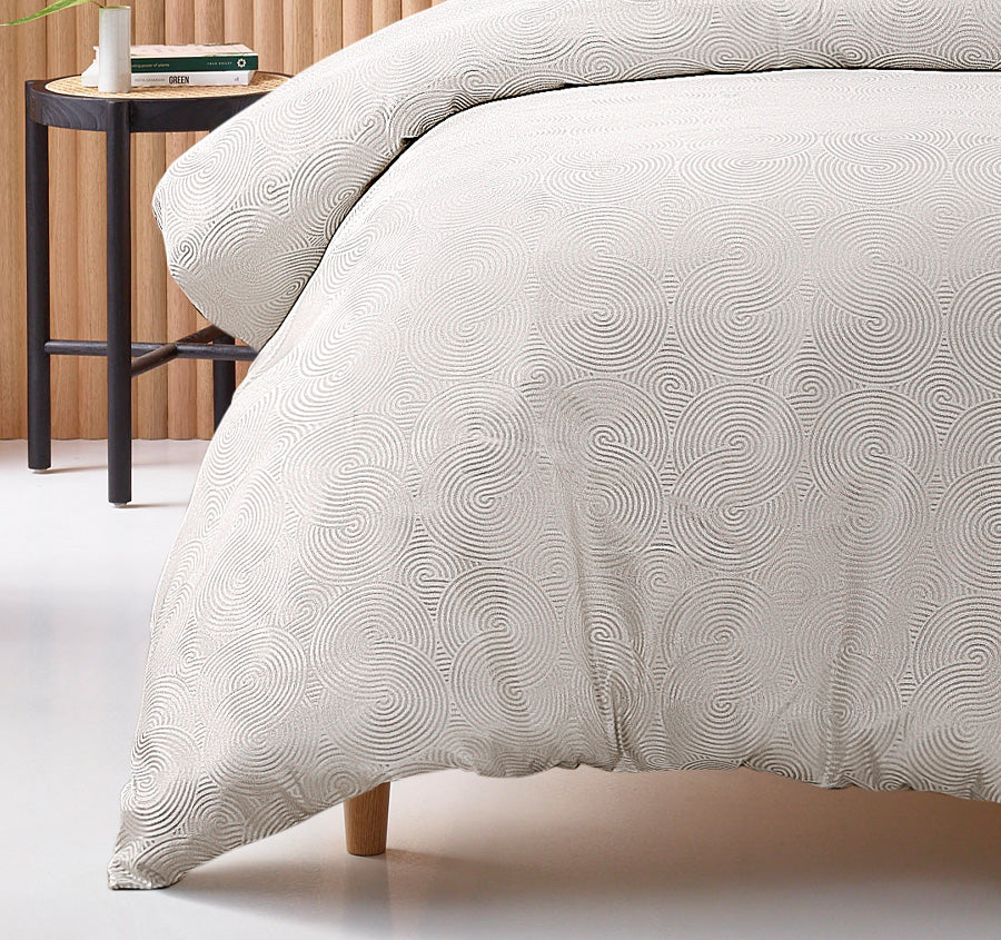 Vera Quilt Cover Set Range - Image 3