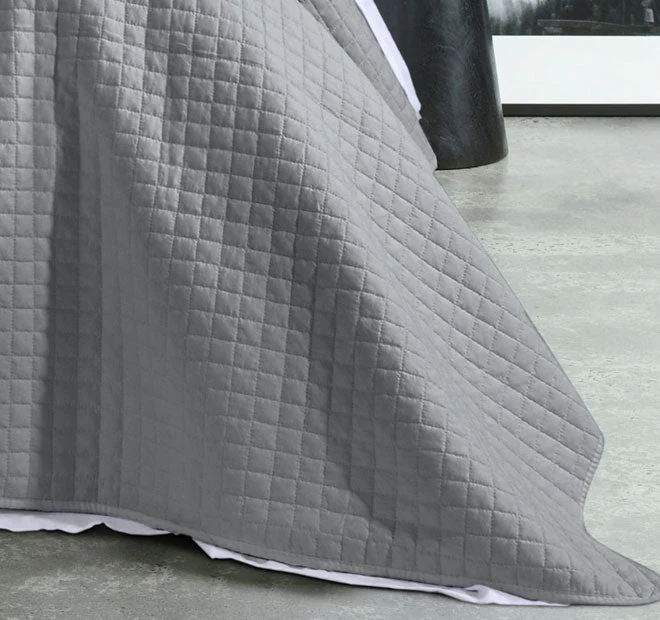 Zane Queen Bed and King Bed Coverlet Set Charcoal - Image 4