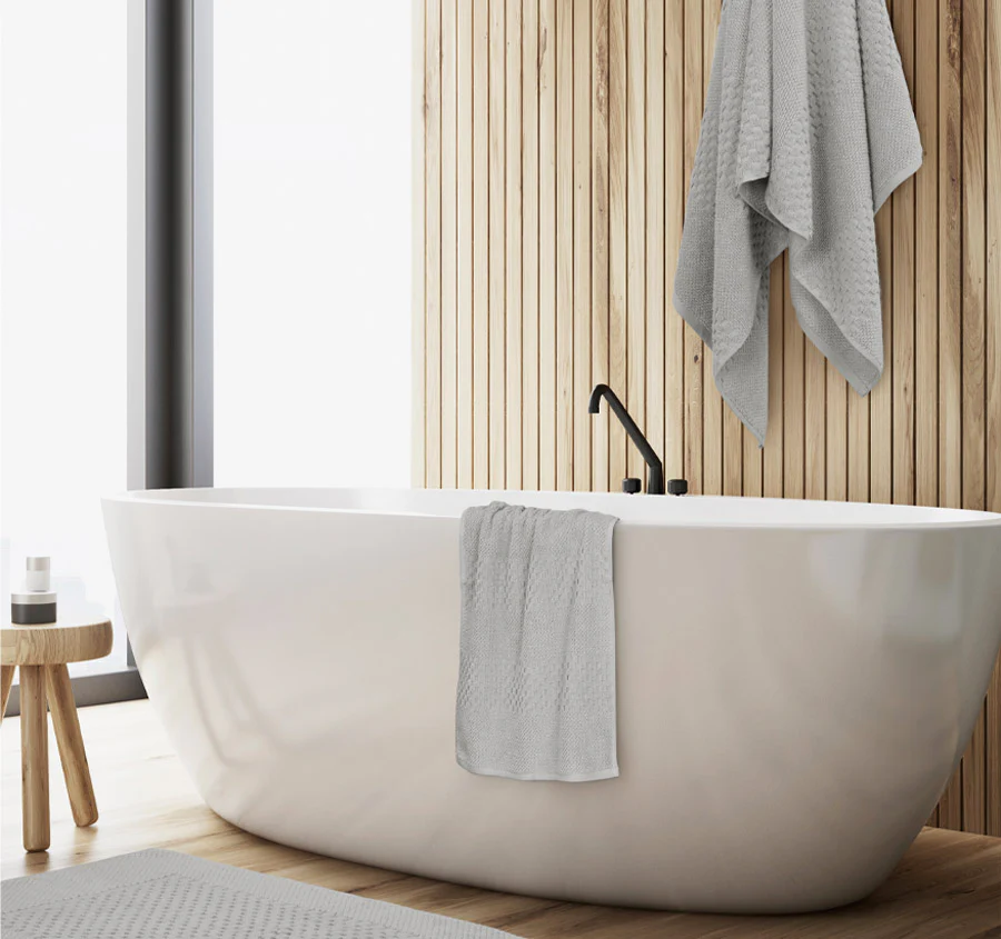 Portland 550GSM 5 Piece Towel Set Silver - Image 3
