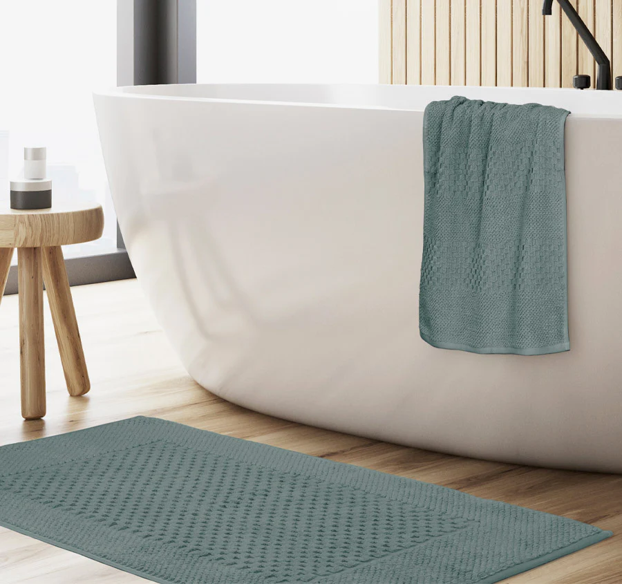 Portland 650GSM Bath Mat Green