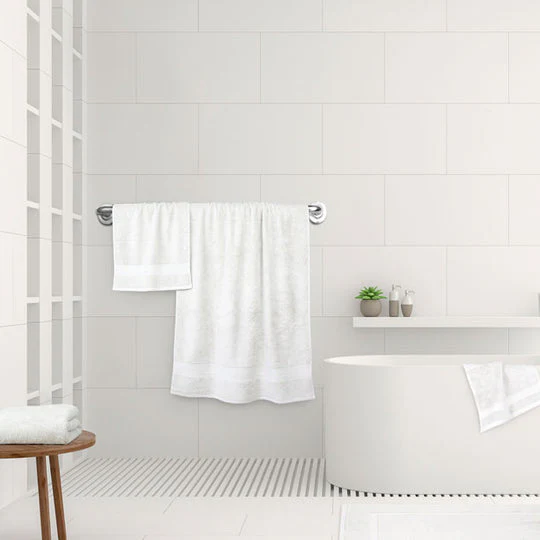 St Regis 5 Piece 600GSM Cotton Towel Set White - Image 4
