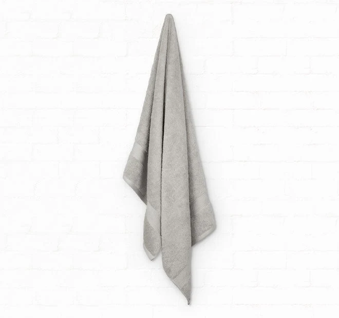 St Regis 600GSM Bath Towel Range Silver - Image 2