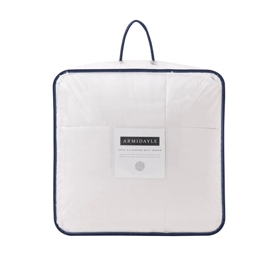 Deluxe Hotel All Seasons Quilt Range
