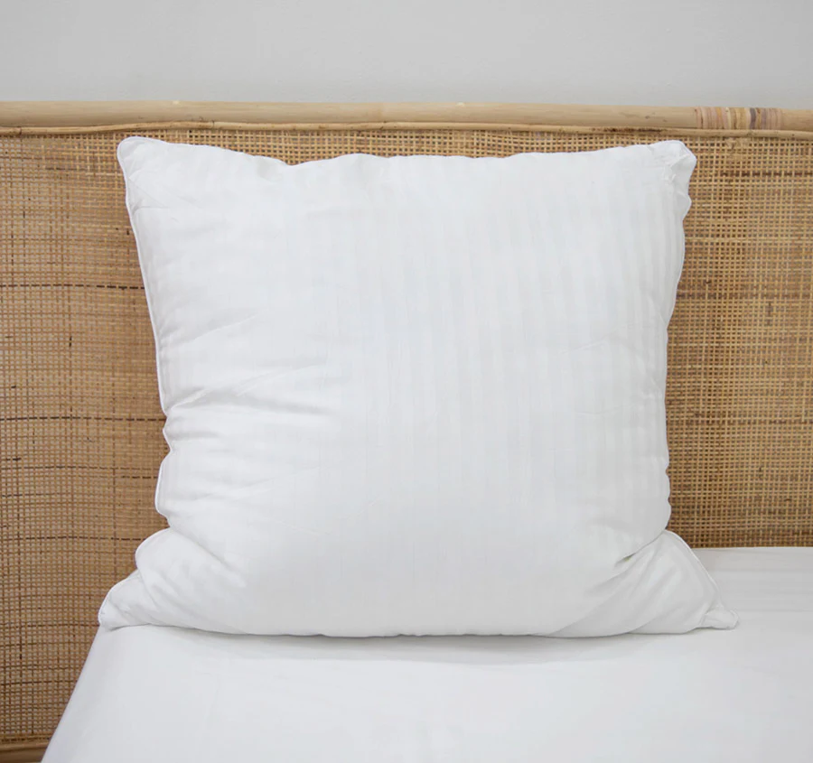 Luxury 1000g European Pillow - Image 2