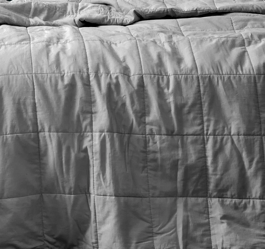 Halo Organic Cotton Coverlet Pebble - Image 2