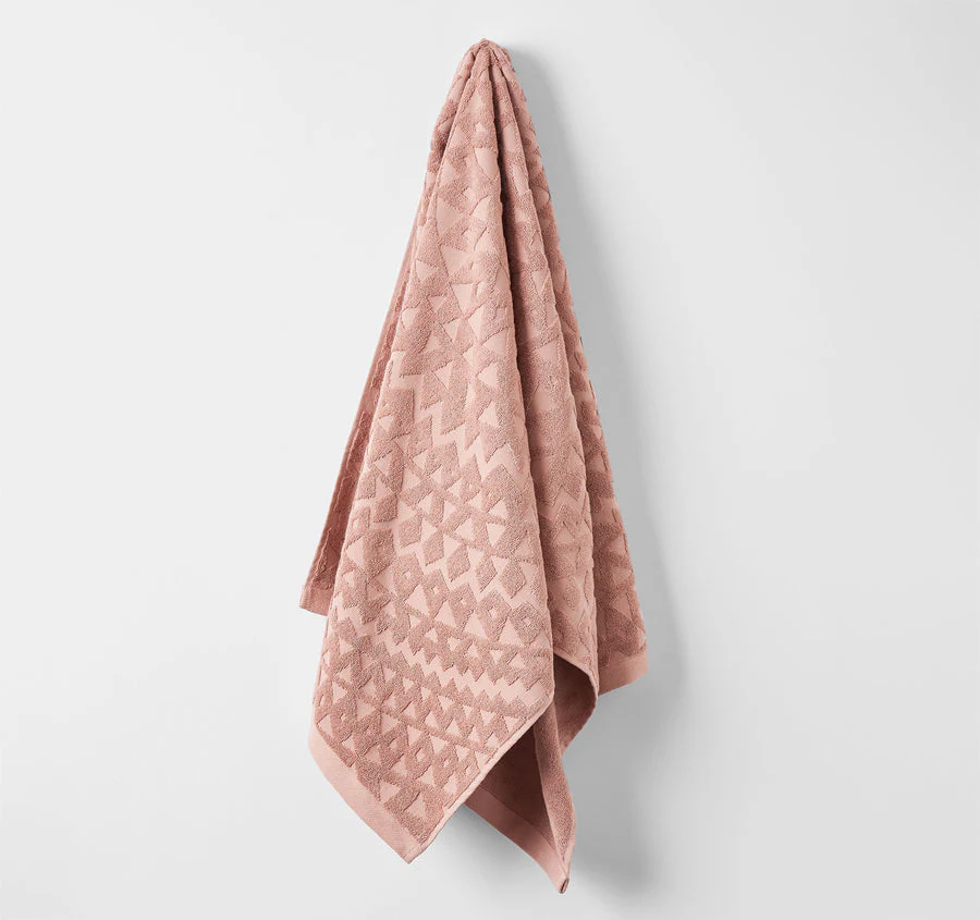 Maya 580GSM Cotton Bath Towel Range Clay - Image 4
