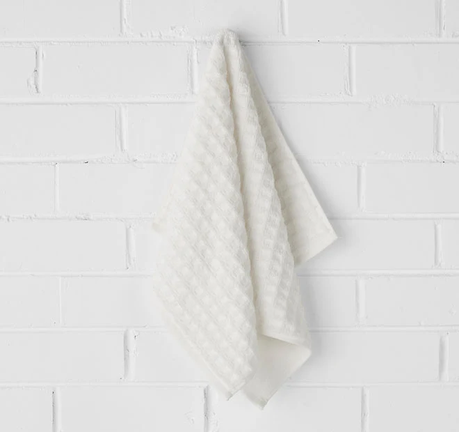Waffle 5 Piece 580GSM Cotton Bath Towel Set White - Image 3