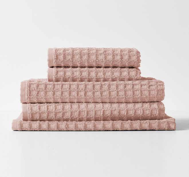 Waffle 840GSM Cotton Bath Mat Pink Clay - Image 3