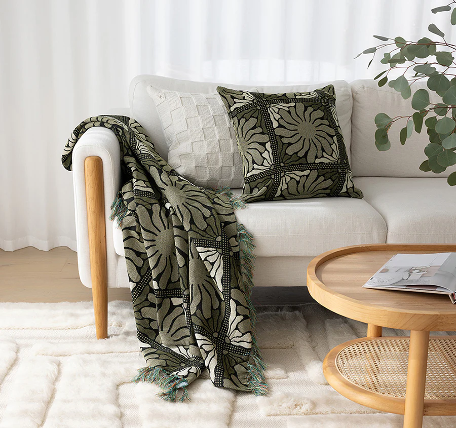 Zinnia 130x180cm Throw Rug Moss - Image 5