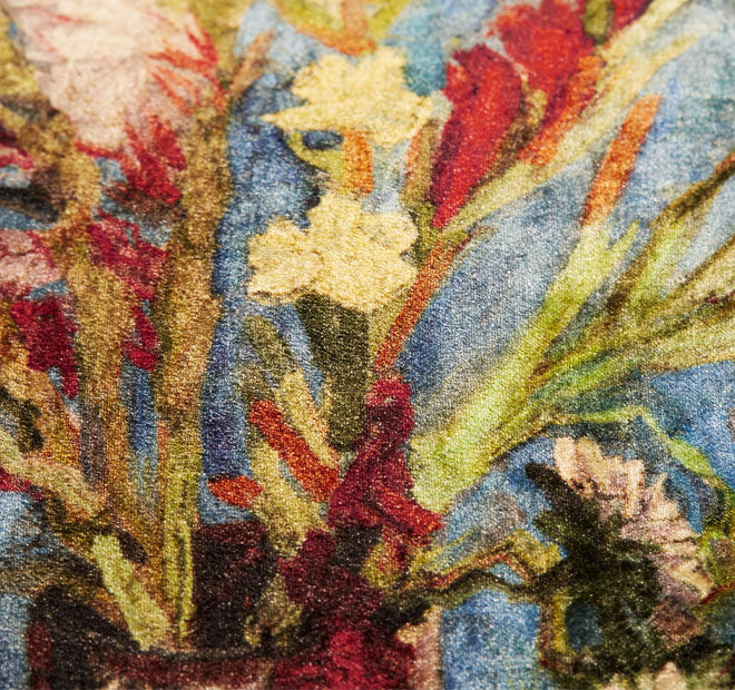 Gladiolus 45x45cm Filled Cushion - Image 3