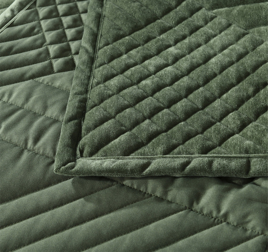 Samatra Coverlet Set Range Olive - Image 2