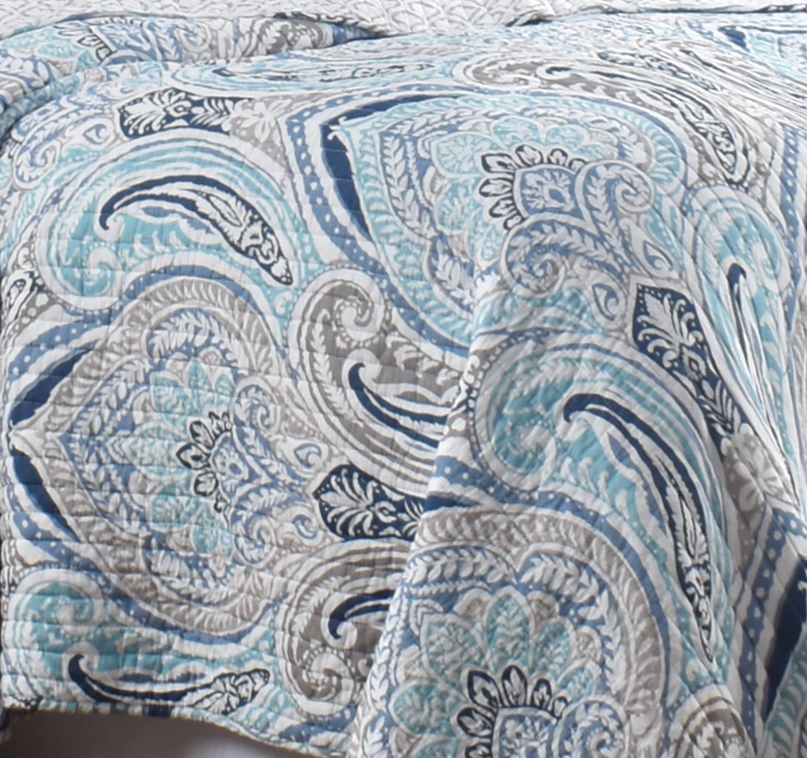 Blue Reflections Coverlet Set Range - Image 2