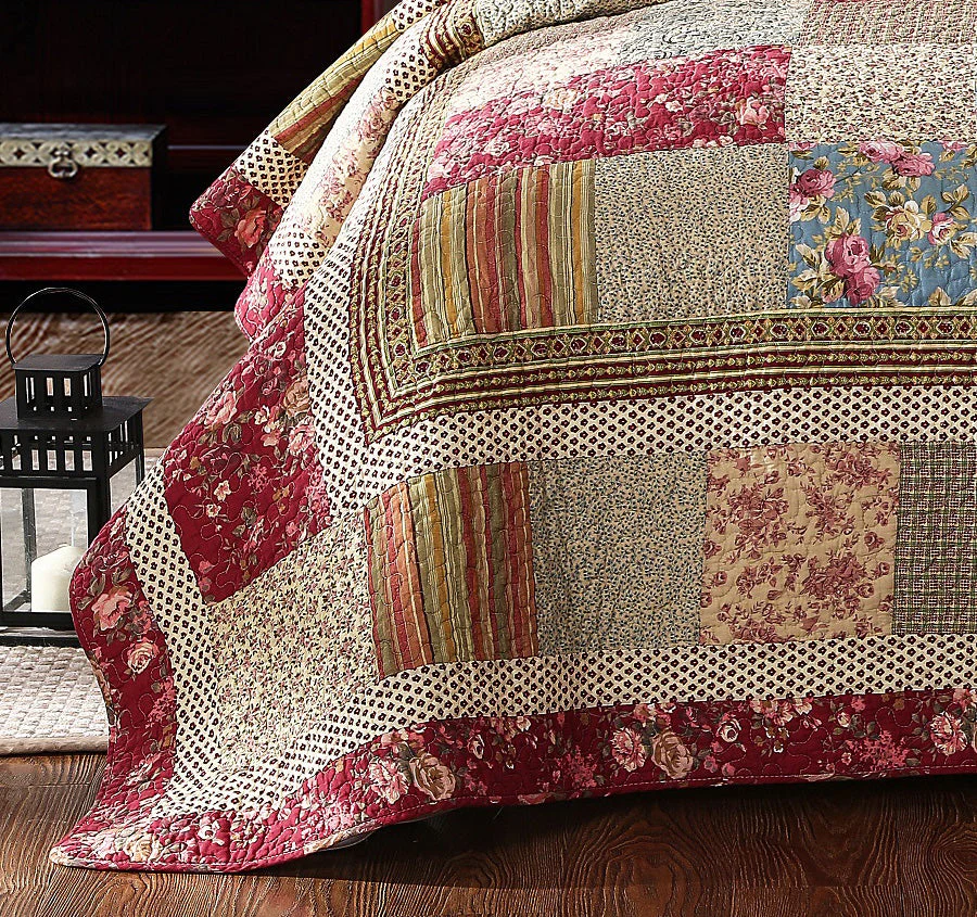 Broadway Coverlet Set Range - Image 3