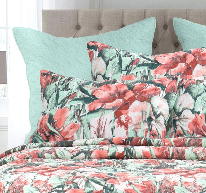 Chloe Coverlet Set Range - Image 4