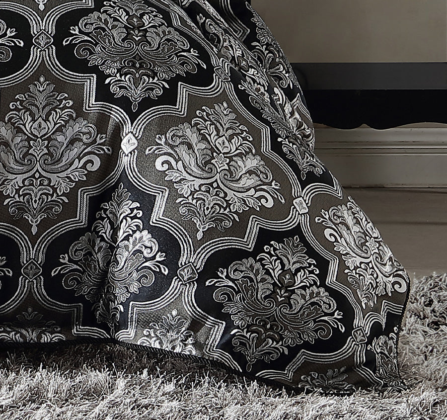 Chamonix Quilt Cover Set Range Silver - Image 3