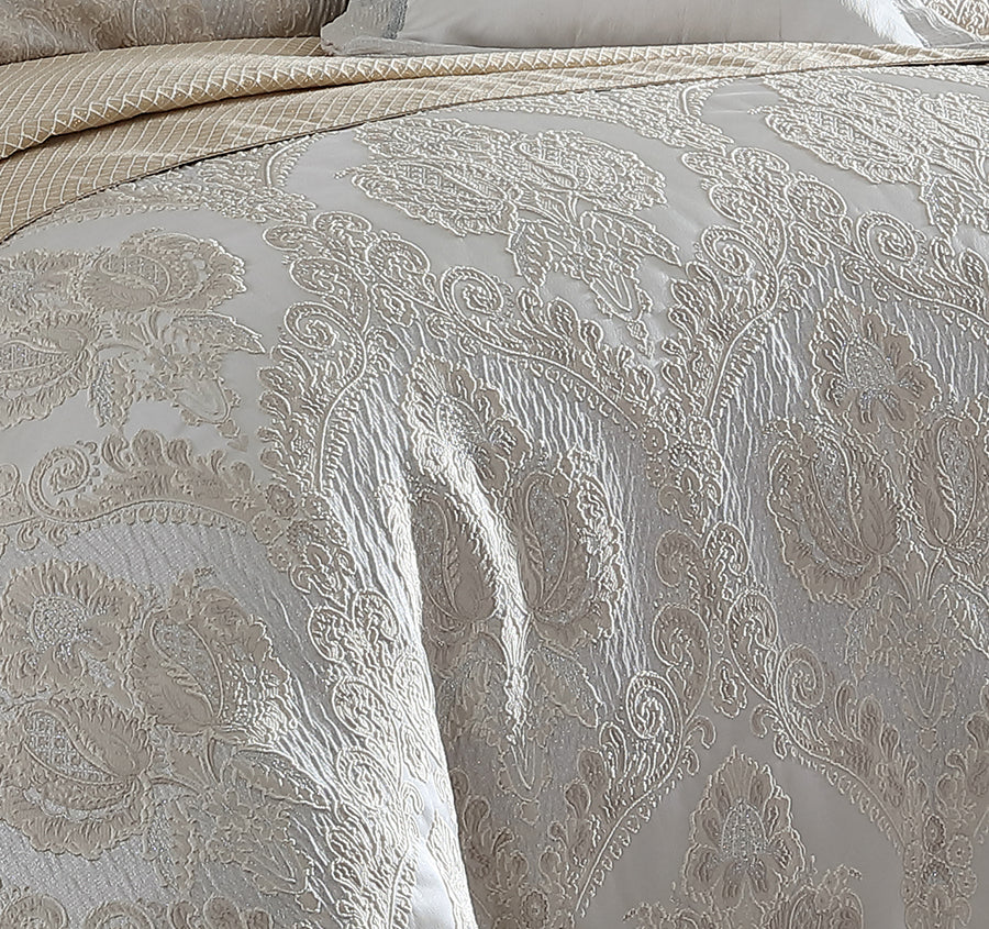 Emerson Quilt Cover Set Range Ivory - Image 2