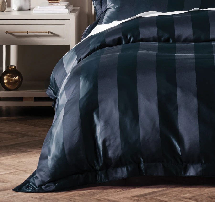 Francesco Quilt Cover Set Range Navy - Image 3
