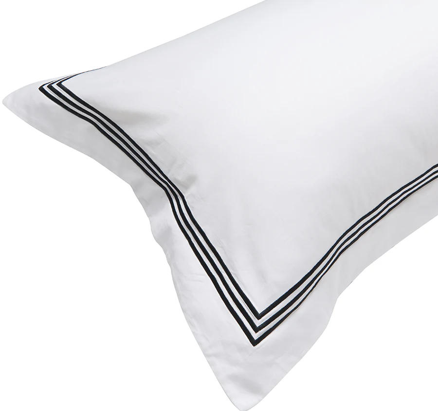 Signature 500TC Embroidered Egyptian Cotton Quilt Cover Set Range Pure White and Black - Image 2