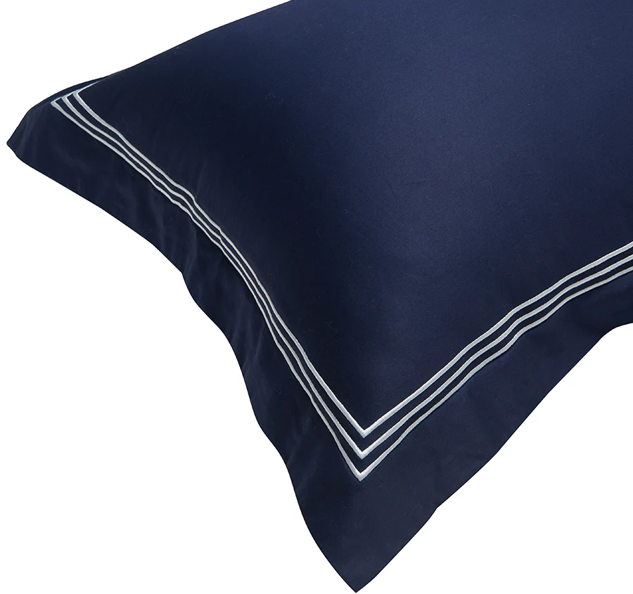 Signature 500TC Embroidered Egyptian Cotton Tailored Standard Pillowcase Pair Midnight Navy and Pure White - Image 3