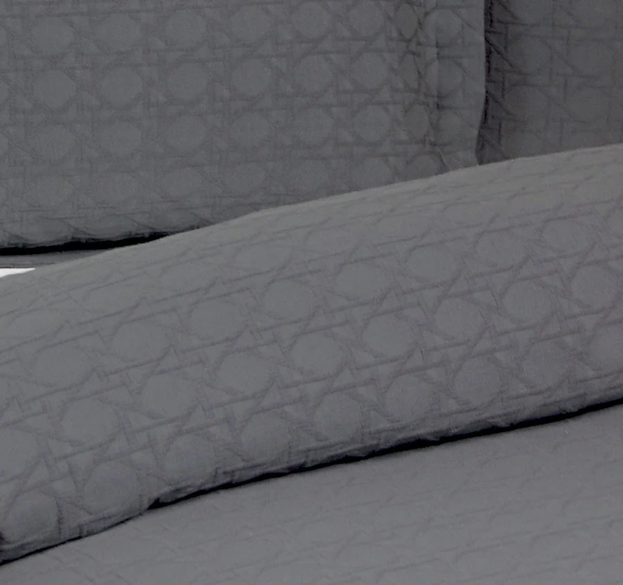 Villa Matelassé Coverlet Range Slate - Image 3