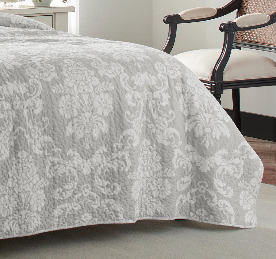 Venetia Coverlet Set Grey - Image 3