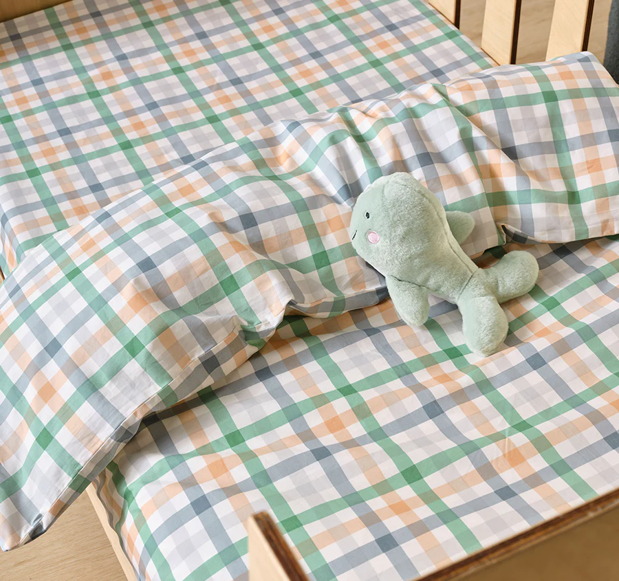 Playground Cot Quilt Cover Green - Image 4