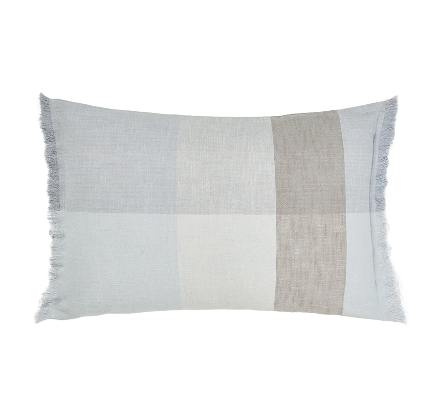 Allenvale 40x60cm Filled Cushion Hydrangea
