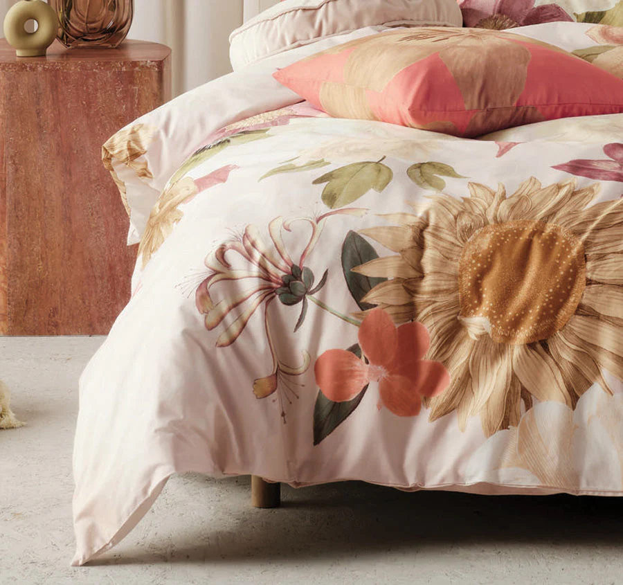 Amorina Quilt Cover Set Range Pink - Image 3