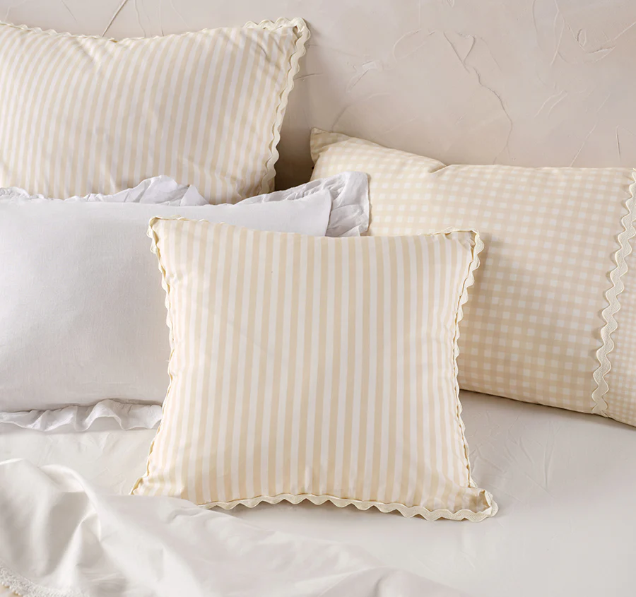 Chica 48x48cm Filled Cushion Natural - Image 3