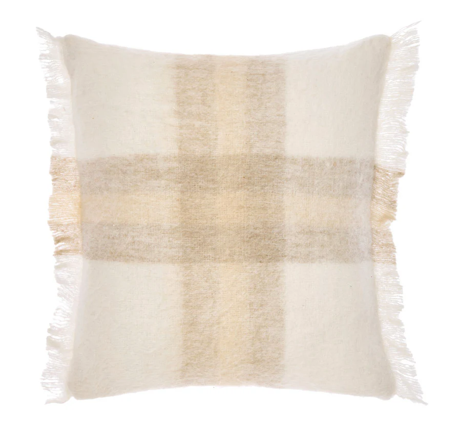 Clover 50x50cm Filled Cushion Vanilla