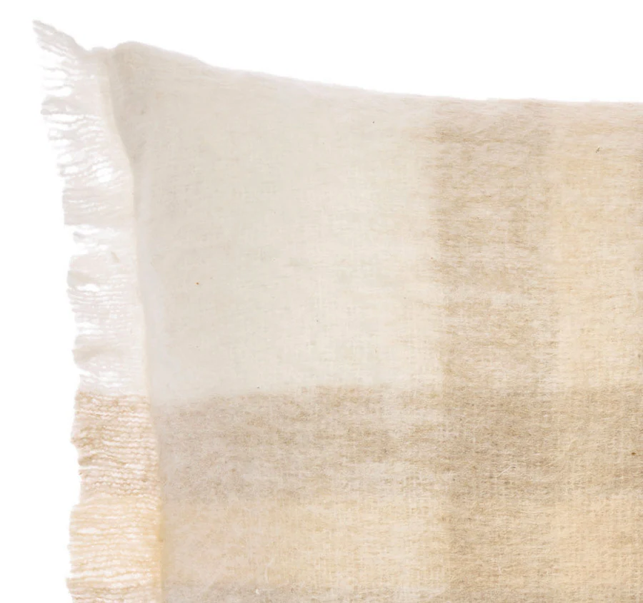 Clover 50x50cm Filled Cushion Vanilla - Image 2
