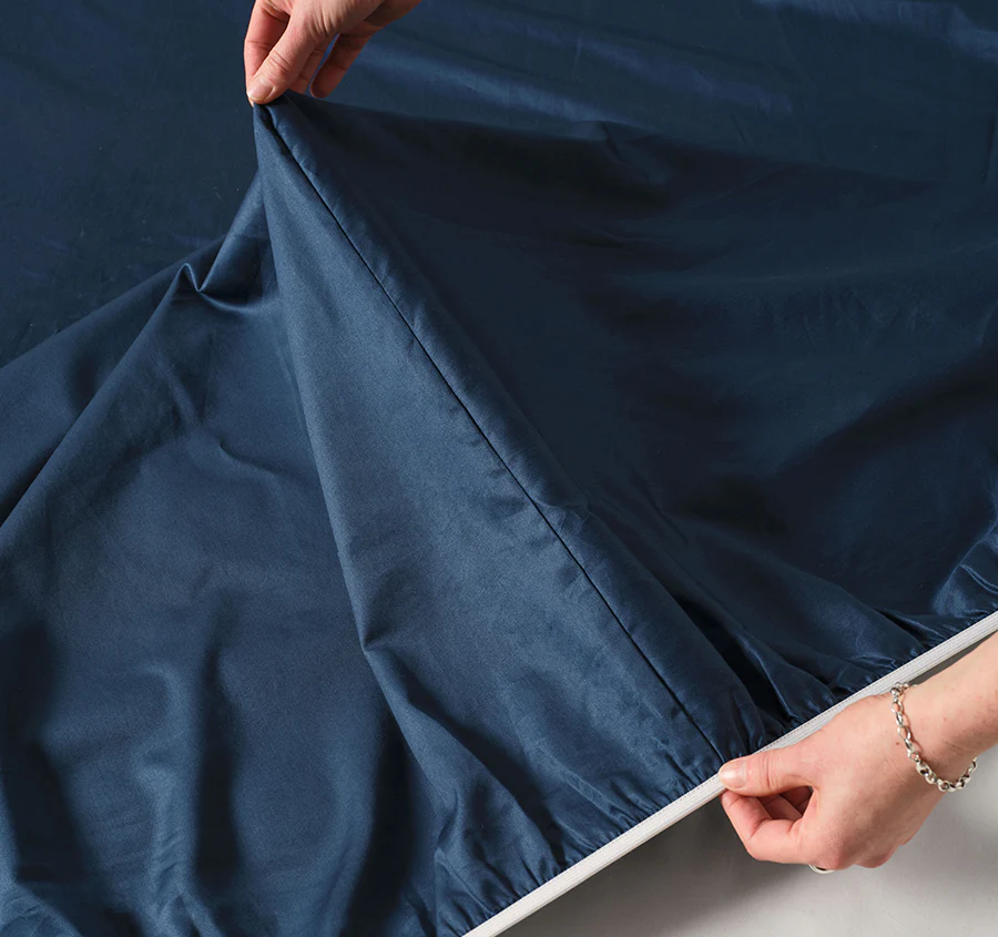 Hotel Augusta 500THC Cotton Sateen Mega Sheet Set Range Navy - Image 3