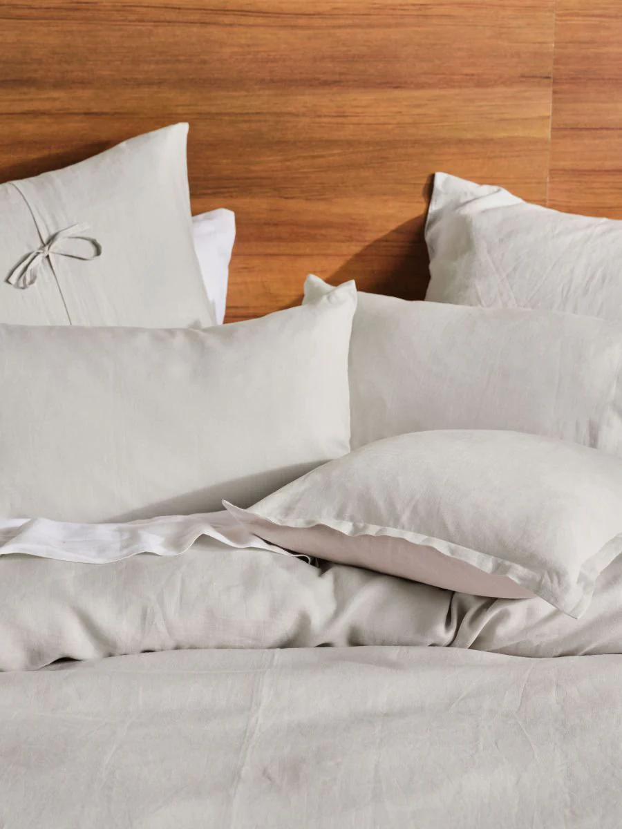Nimes Linen 48x48cm Filled Cushion Pale Grey - Image 3