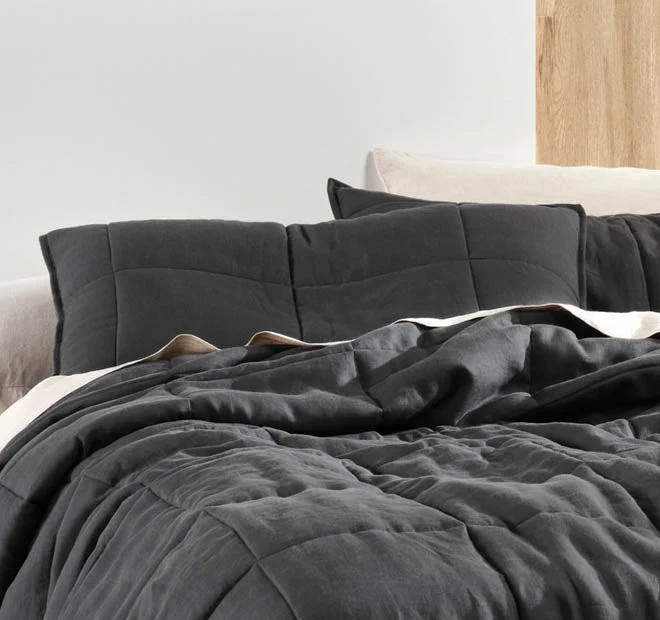 Nimes Linen Standard Pillowsham Pair Magnet - Image 3