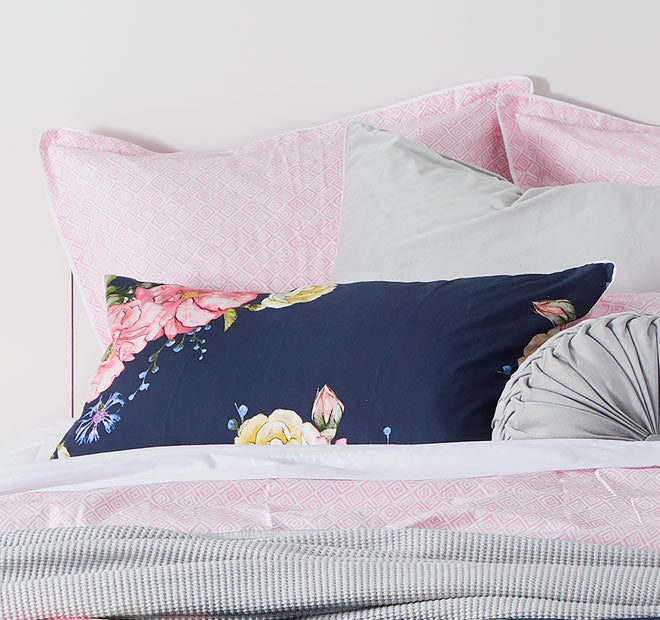 Bouquet Quilt Cover Set Range Navy - Image 6
