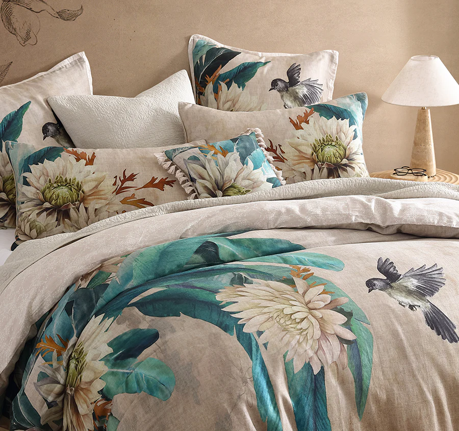Mayumi 45x45cm Filled Cushion - Image 3