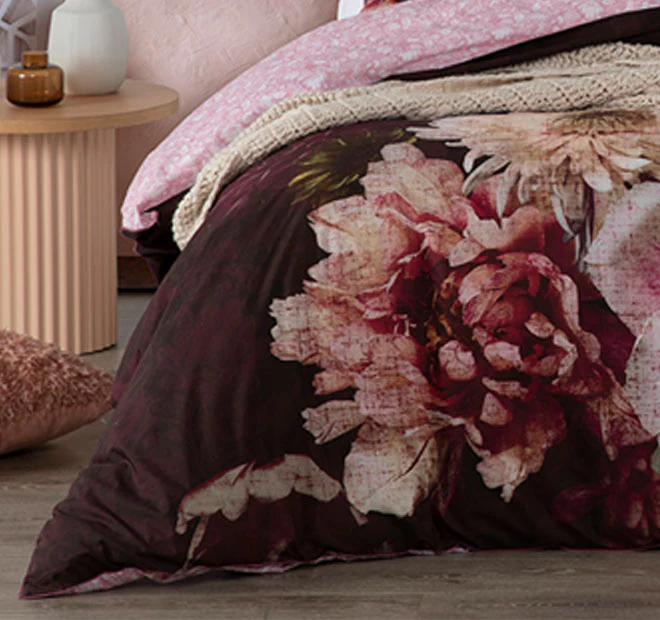 Rosetta Quilt Cover Set Plum - Image 3