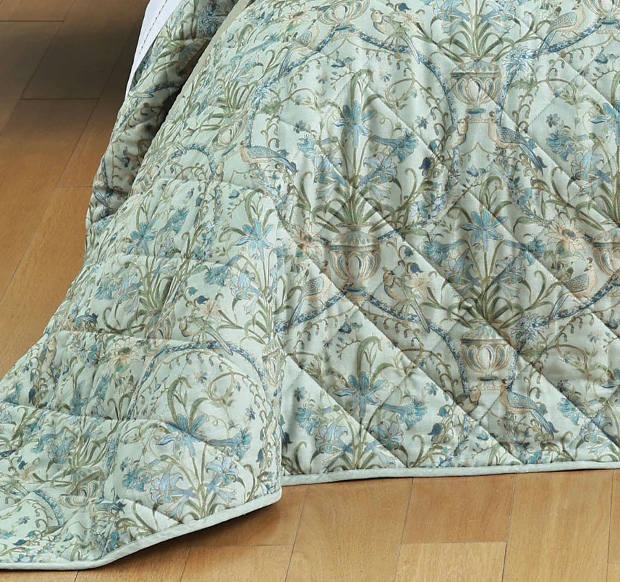Augusta Coverlet Set Range Multi - Image 3