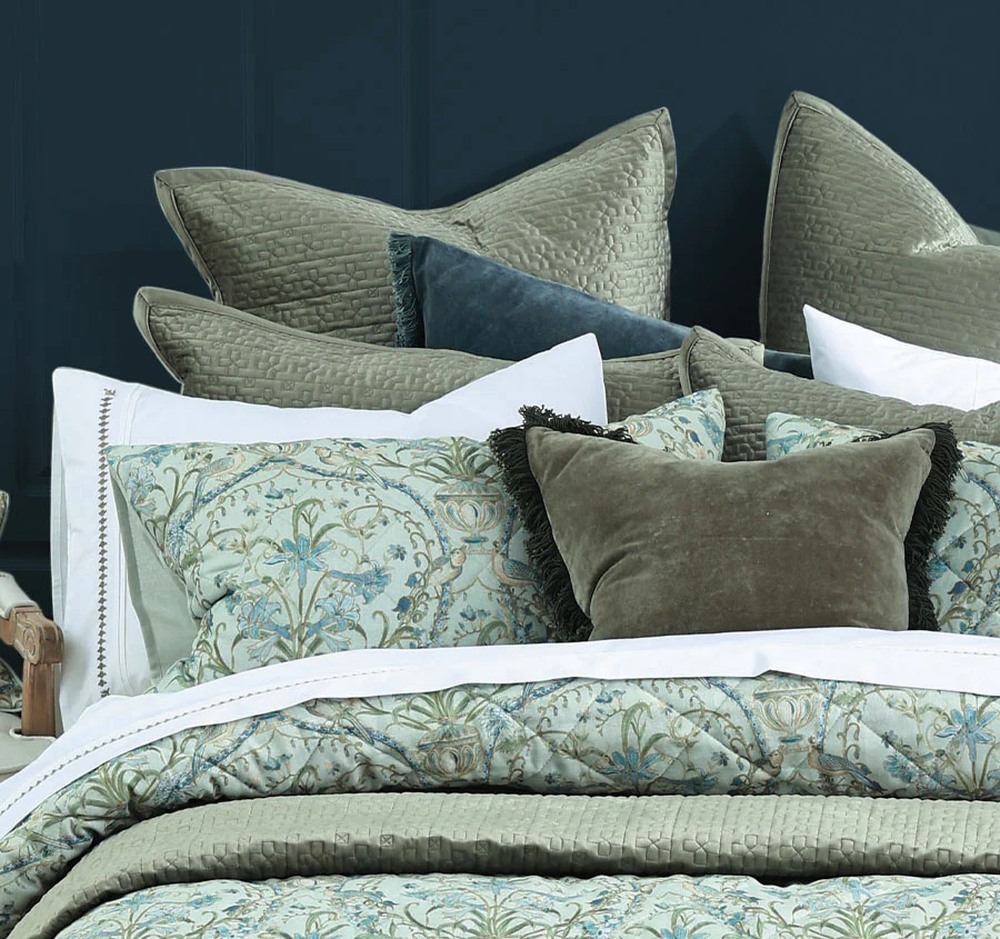Augusta Coverlet Set Range Multi - Image 4
