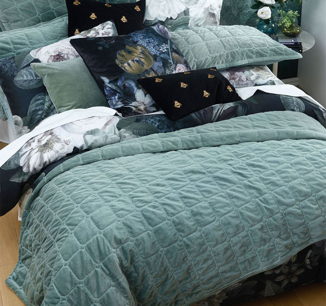 Meeka Coverlet Set Range Laurel - Image 3