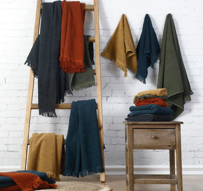 Tusca 700GSM Cotton Bath Towel Range Lichen - Image 4