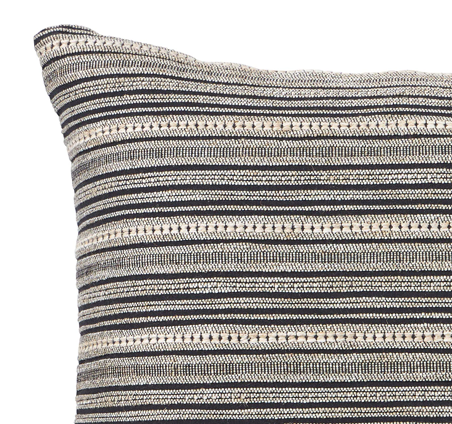 Amara Classica 30x50cm Filled Cushion - Image 2
