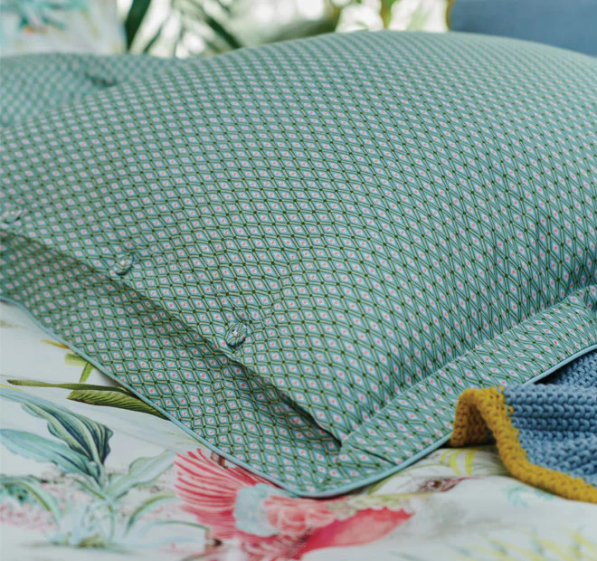 Palm Scenes Quilt Cover Set Range White - Image 5