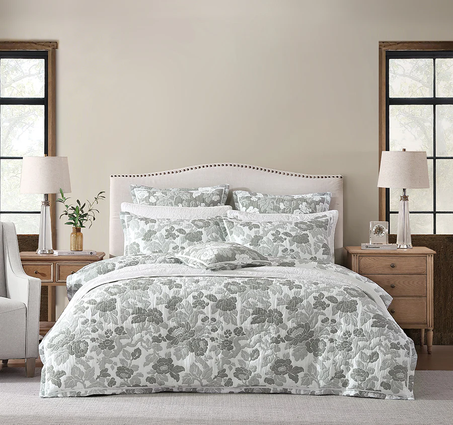 Eva Quilt Cover Set Range Thyme