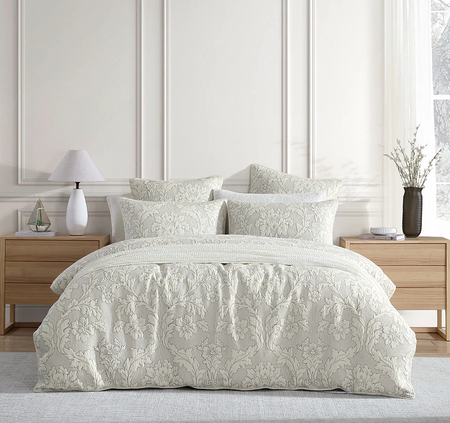 Fleur Quilt Cover Set Range Ink - Image 6