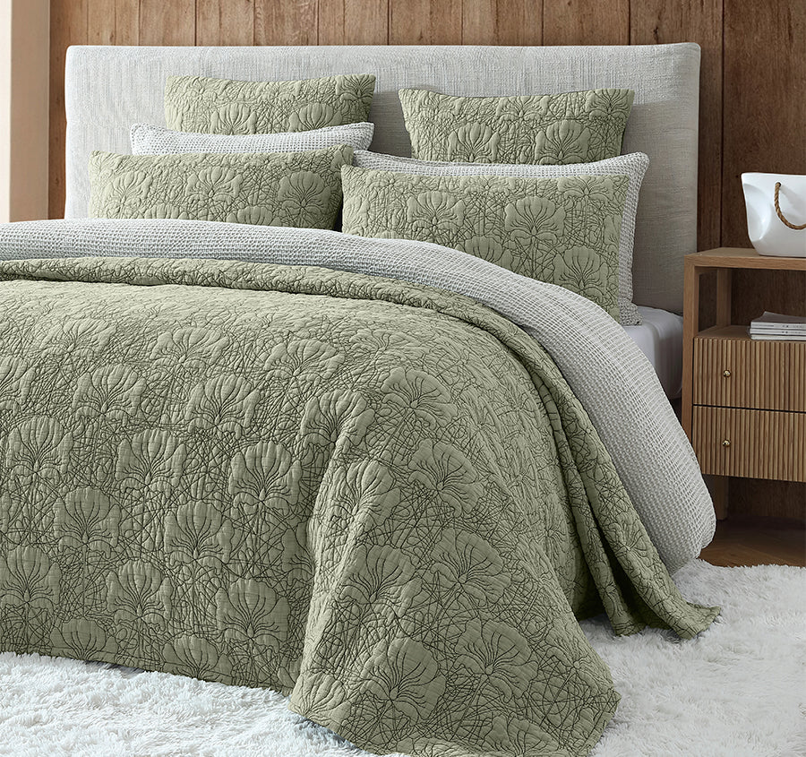 Lilian Bedspread Moss - Image 5