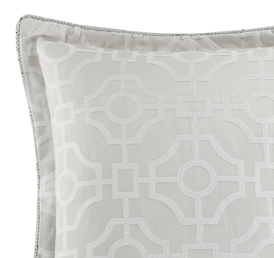Balmoral 45x45cm Filled Cushion Silver - Image 2