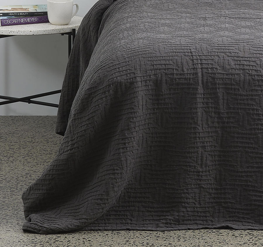 Capsule Coverlet Set Charcoal - Image 3