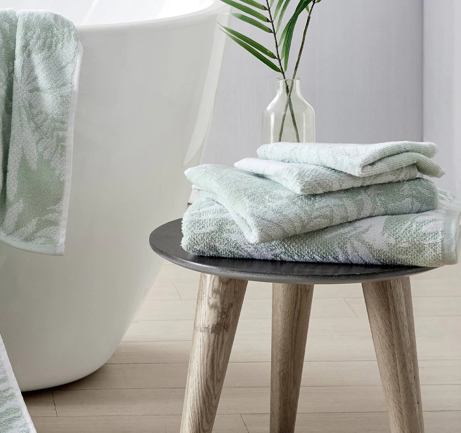 Lago Palm 6 Piece Towel Set Coconut and Whirlpool - Image 6